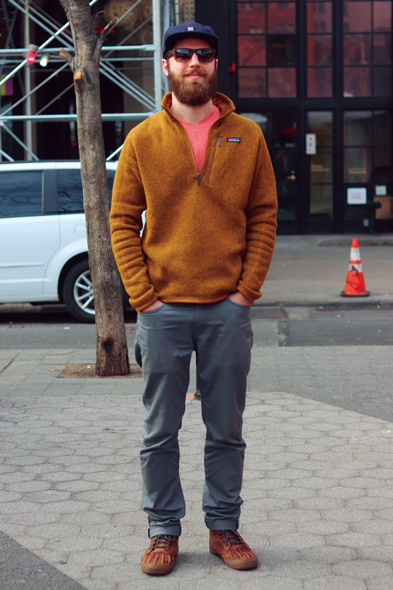 渋い色も着こなし次第でこの通り！ キャメル&グレーの大人な色使い ショーン