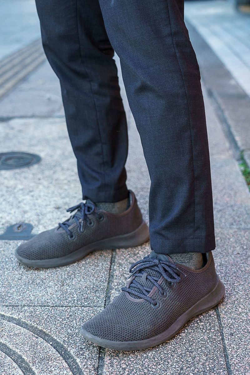 噂のサステナシューズ。ブラックは街で万能 佐々木 享 5枚目の写真