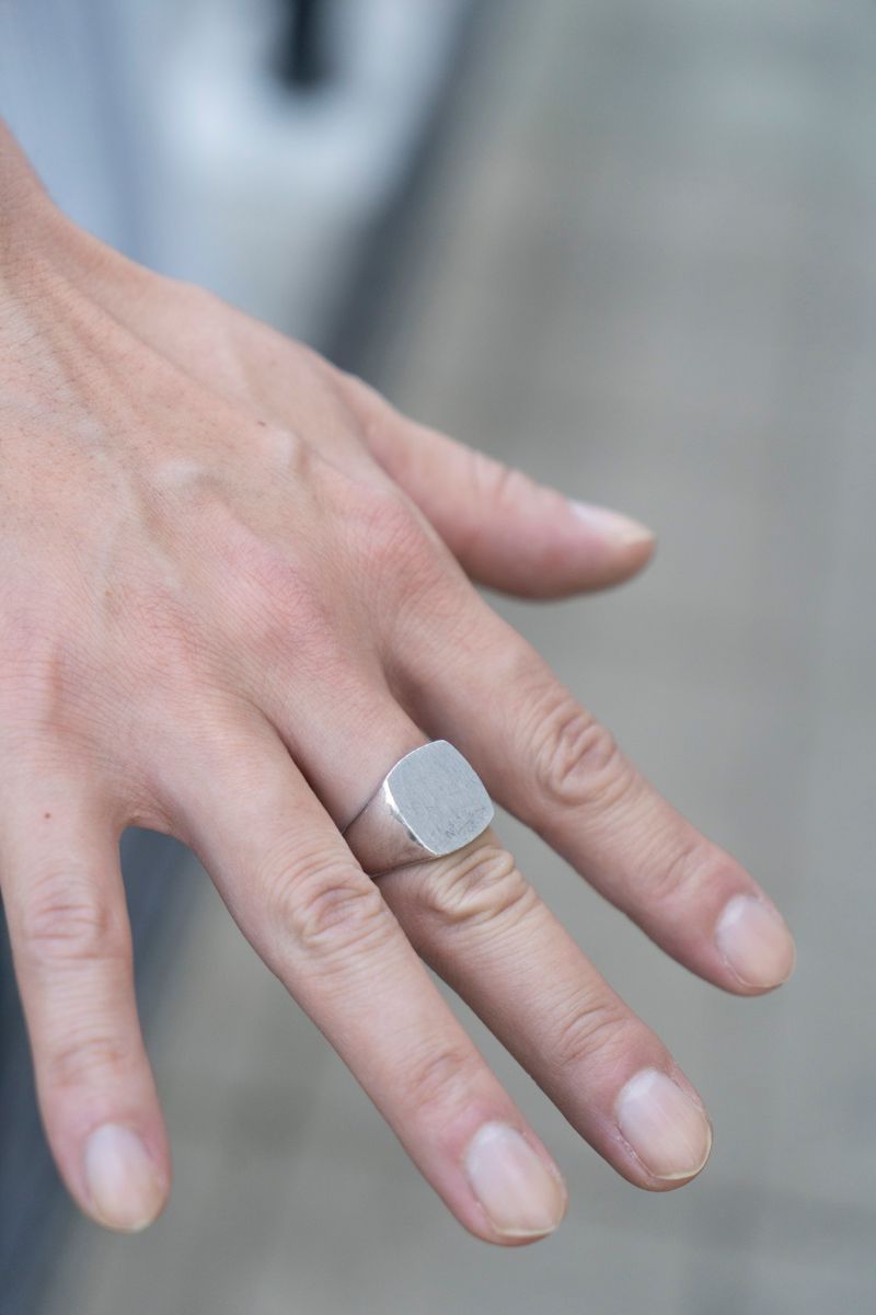 アクセを効かせて古着コーデの洒落度UP  6枚目の写真