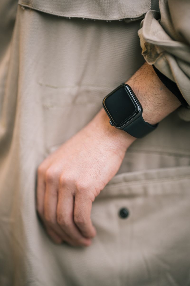 迷彩と軍パンの鉄板コーデ。丈感で洒落度UP 谷地聖哉 4枚目の写真