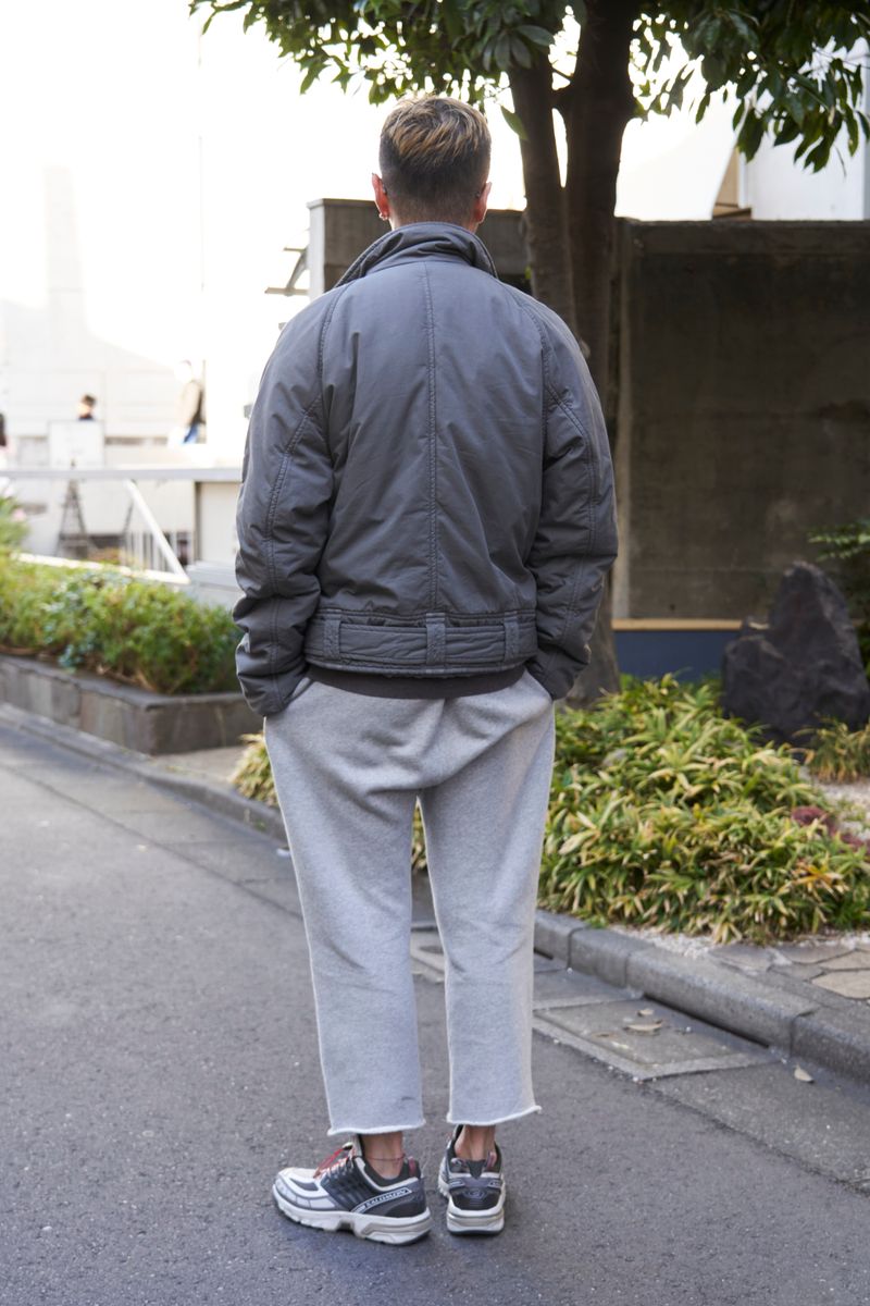 グレーのグラデーションが上級者の雰囲気 ジュリエン 2枚目の写真