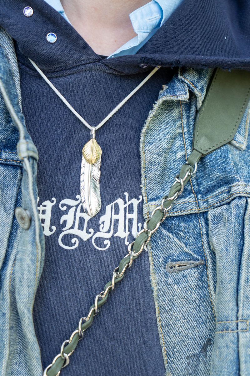 首元にゴローズ。グランジ＆ダメージが気分 K 5枚目の写真