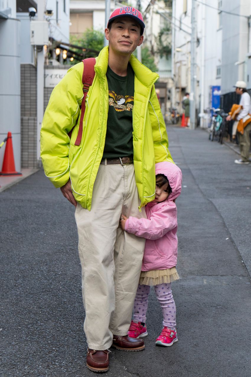 黒一択じゃツマラナイ！冬を陽気に楽しむ“カラーダウン”のススメを3人のスナップで - 2枚目の画像