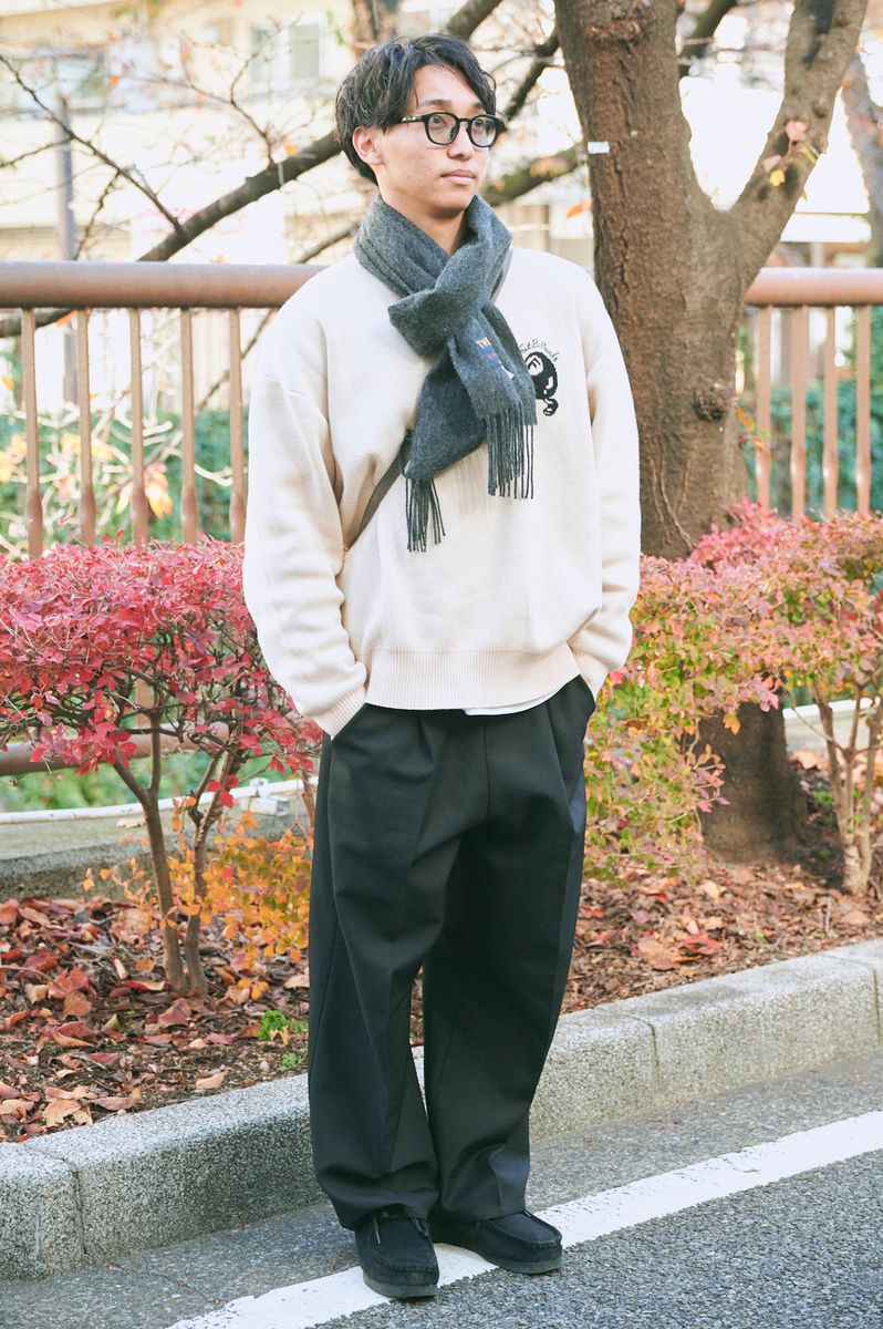 定番のワラビーブーツは大人ブラックが正解 木村晃成