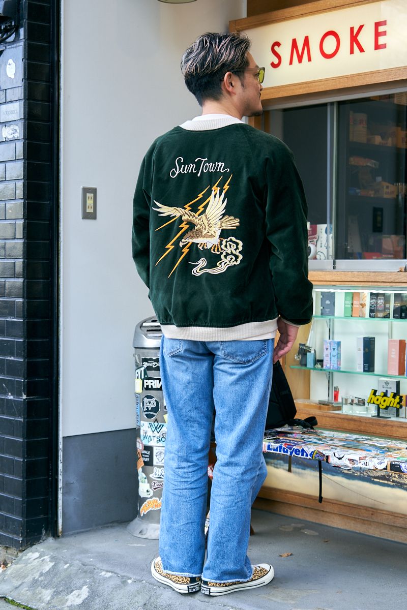 柄物を上手に取り入れた大人のやんちゃコーデ 吉沢 亮 3枚目の写真