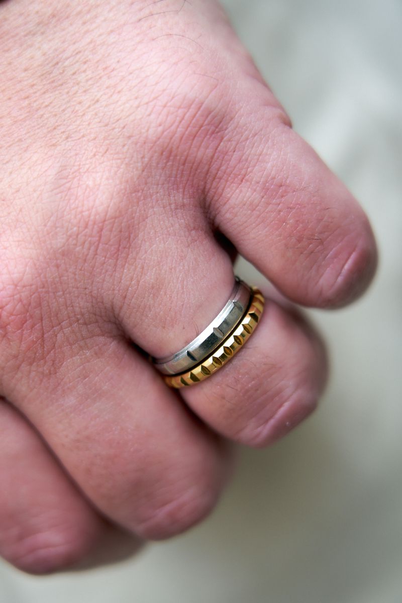 清潔感あるスタイルに小物で高級感もプラス 木庭 敏 3枚目の写真