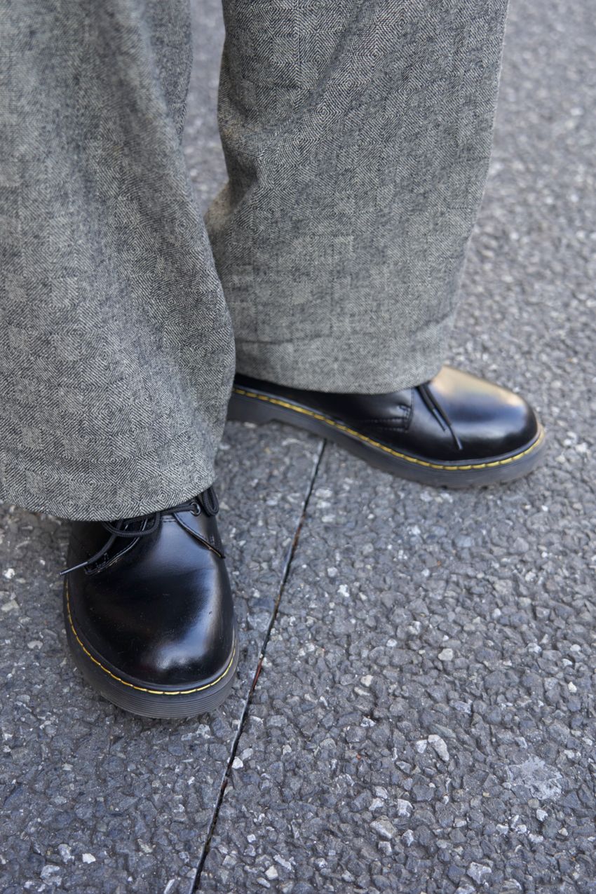 薄く、軽く、温かく、コスパも最高！「タイオン」のダウンを自由に着こなす3名の大人たち - 10枚目の画像