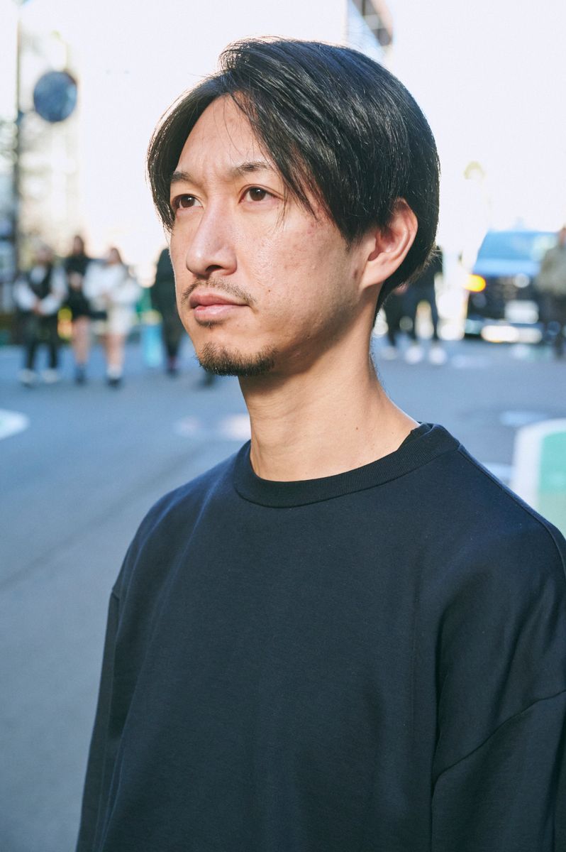 クリーンなスウェットはオーラリー一択 青谷亮治 3枚目の写真