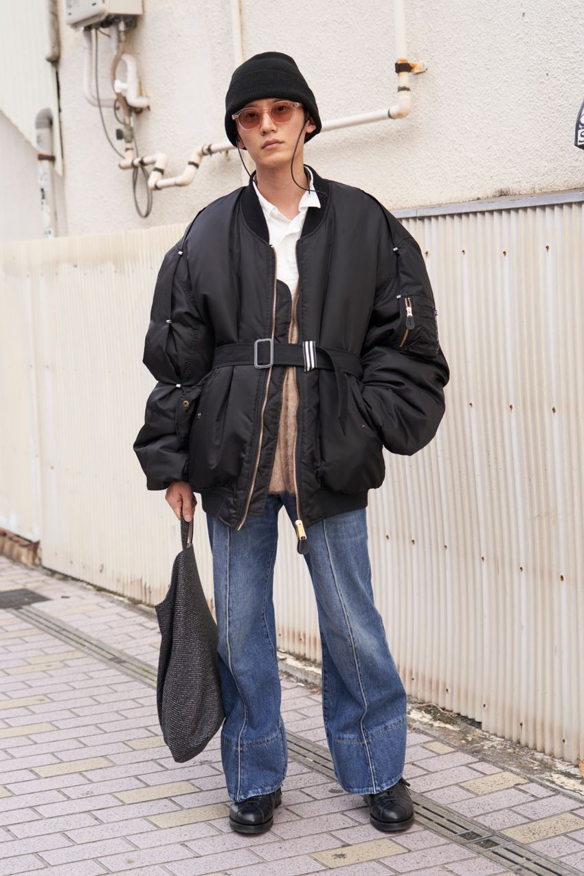 マルジェラ、プラダ、ボッテガetc.ハイブランドのリアルコーデ好例を3人の街角スナップで - 2枚目の画像