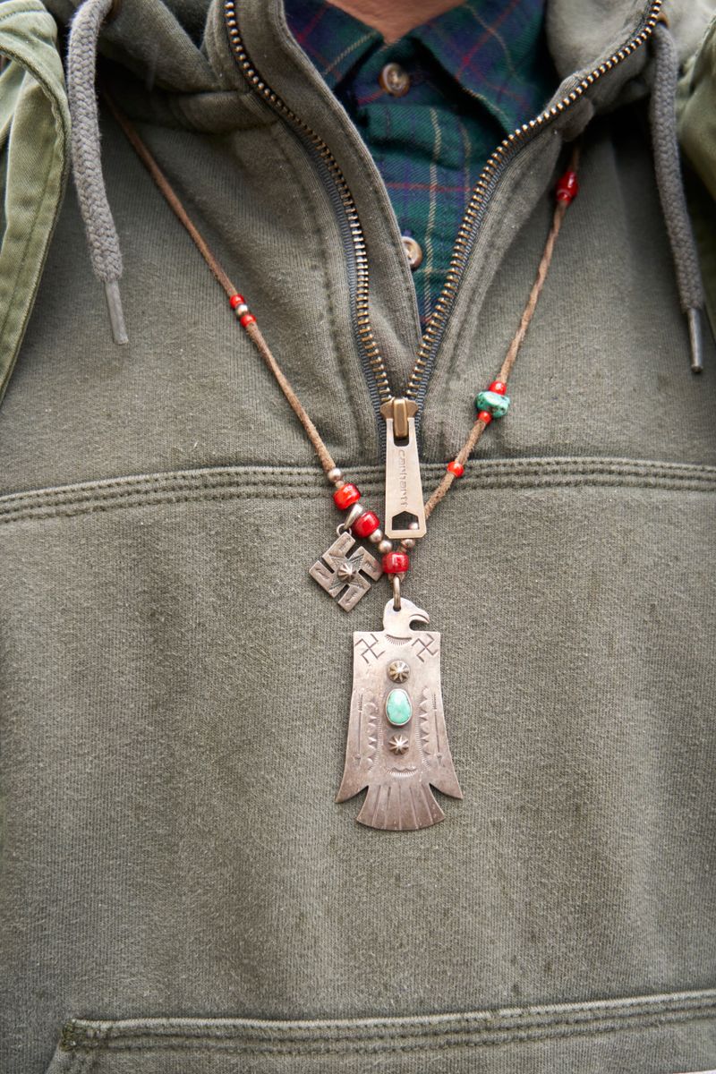 ジャラ付けアクセをコーデのアクセントに かのう 4枚目の写真