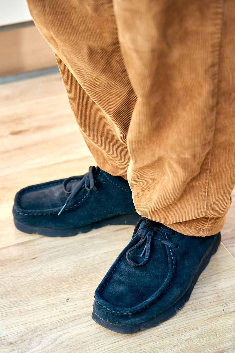 ニットは無地より柄派のコーデュロイ博士 山浦佳大 4枚目の写真