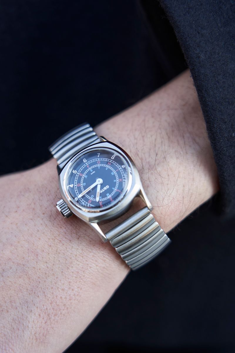 ストリート色のフーディをコートで綺麗めに 航輝 6枚目の写真