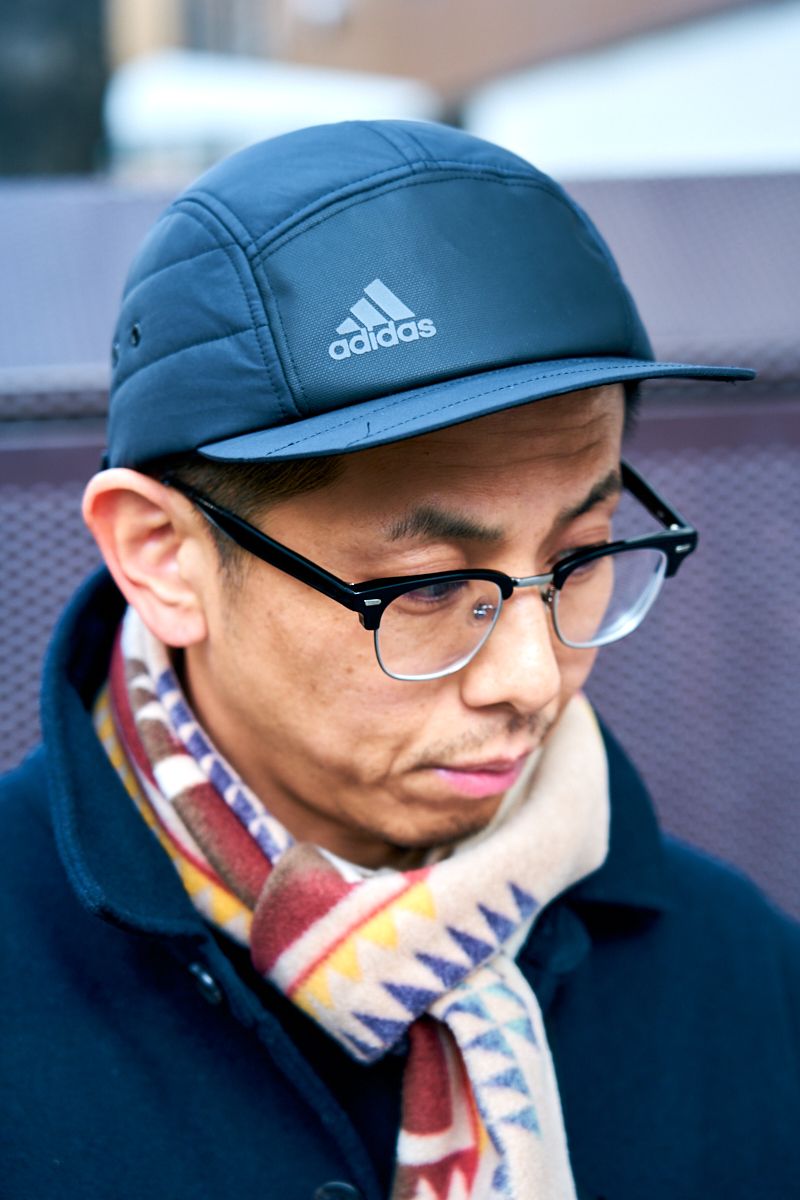 首元にちょい足ししたネイティブ柄がナイス 山口敦士 3枚目の写真