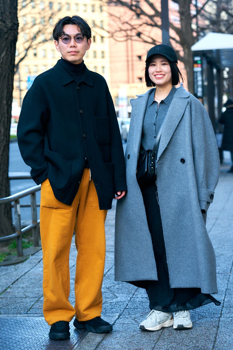 からし色パンツがスパイス効いた２色コーデ 佐熊 凌