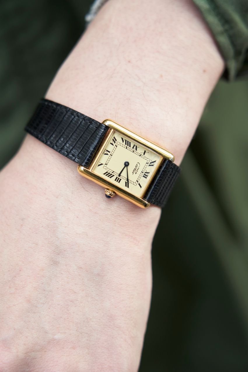 定番ミリタリー「モッズコート」の着こなし方。武骨なアイテムを品良く魅せた好スタイル - 9枚目の画像