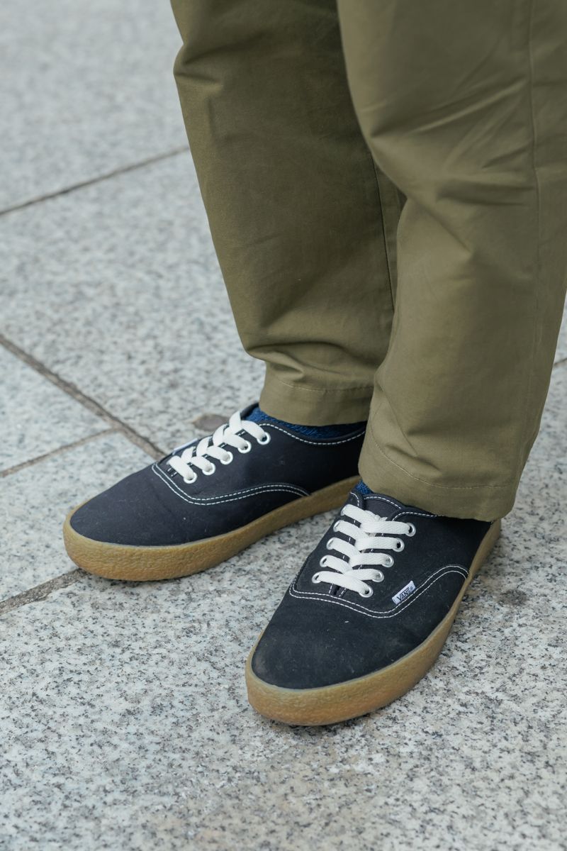 上下、濃淡カーキ色。センスを感じる好配色 加藤三紀彦 5枚目の写真