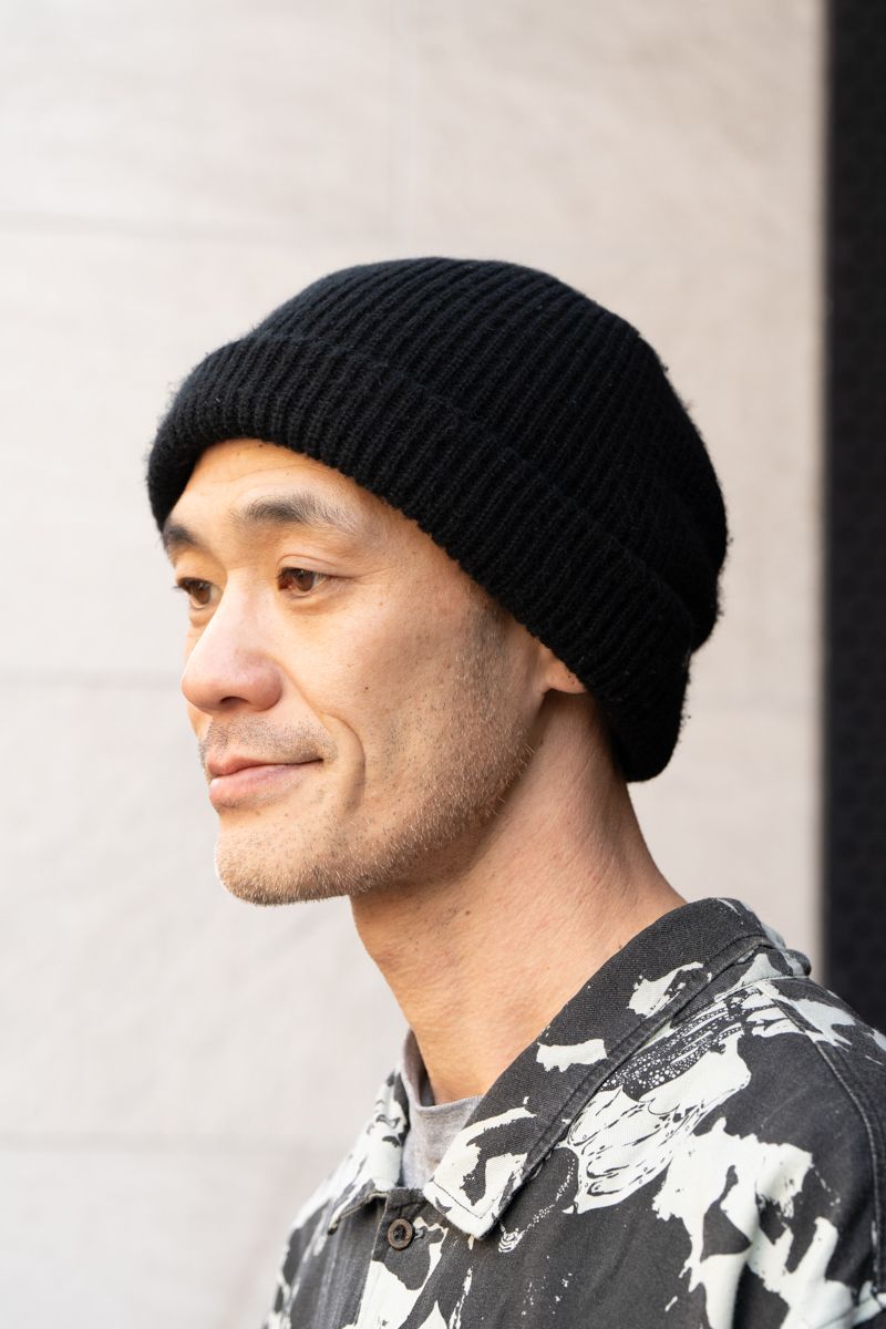 デビルの総柄シャツで大人スケートスタイル 宮崎裕也 3枚目の写真