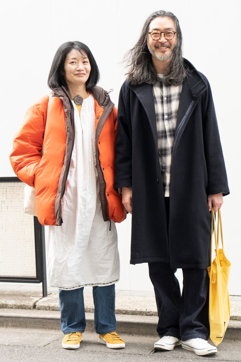 渋さに若さを注入する黒のチェックシャツ 酒井隆二