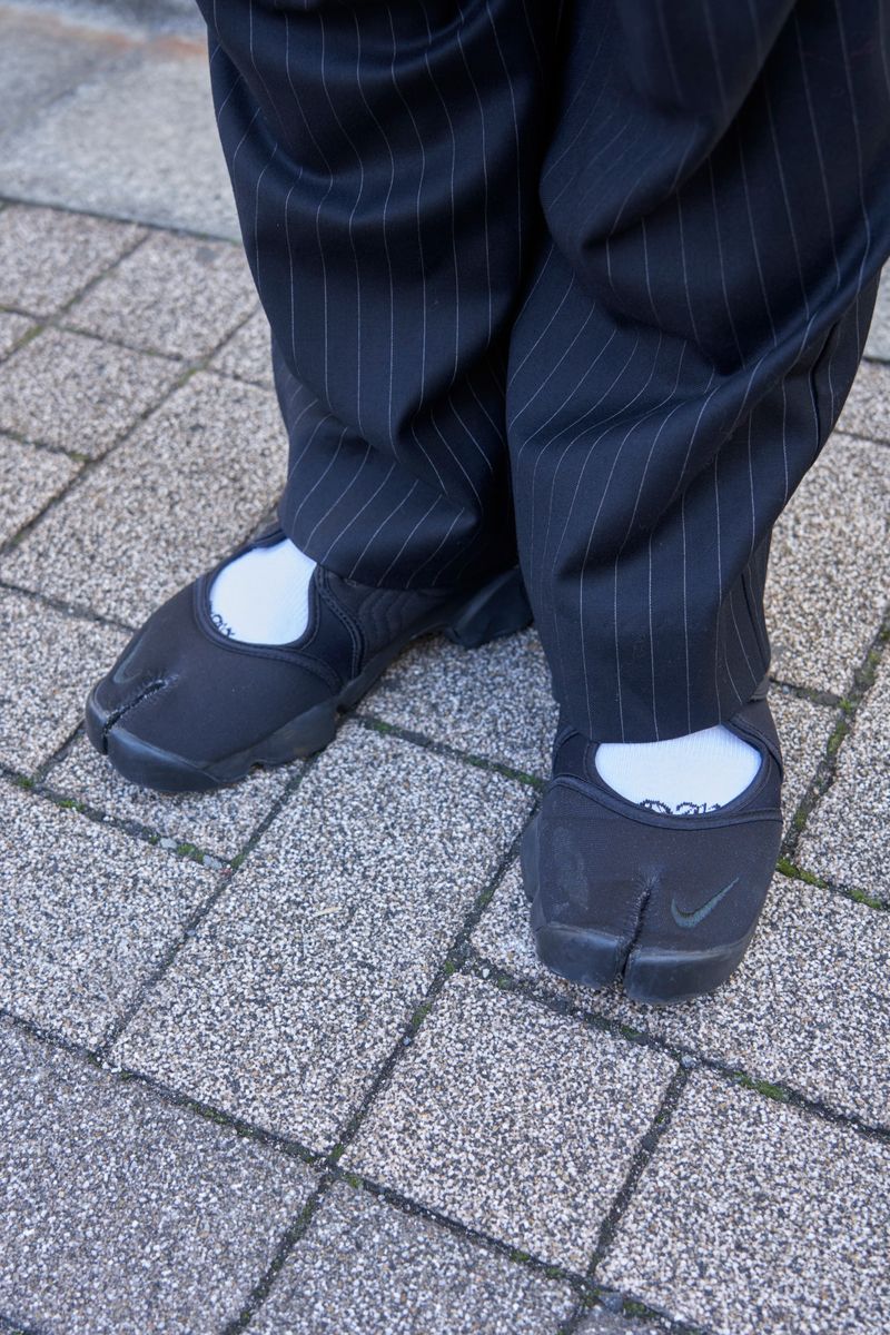 装いはシンプルに。手元のアクセは華やかに さとし 8枚目の写真