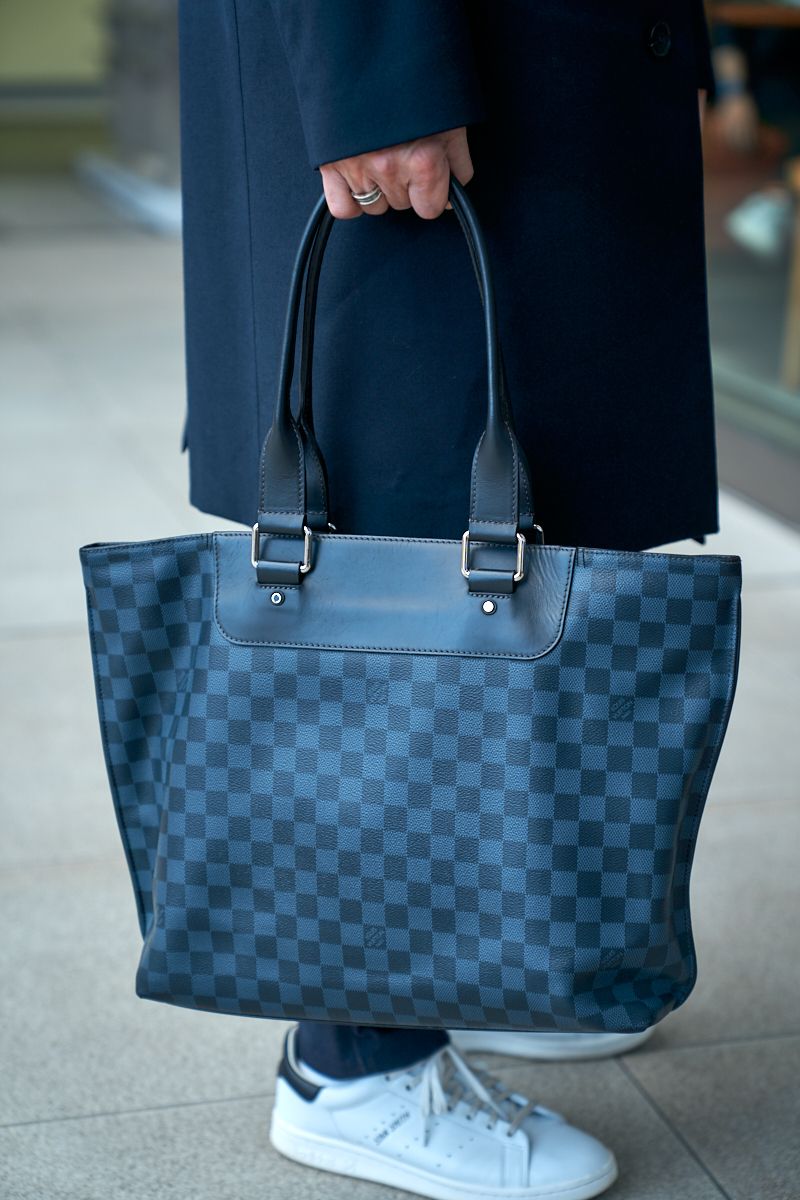 紳士到来。マッキントッシュのシルエット美 関 孝江 4枚目の写真