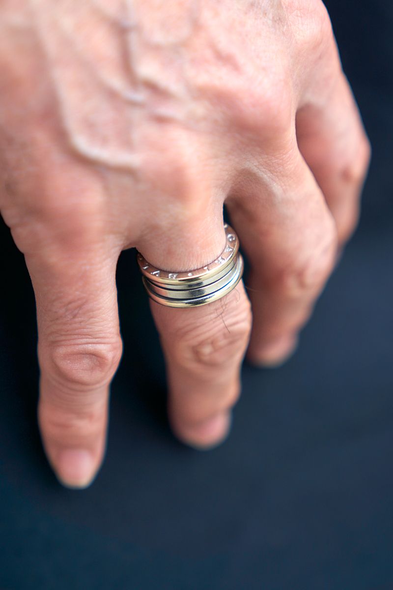 紳士到来。マッキントッシュのシルエット美 関 孝江 6枚目の写真