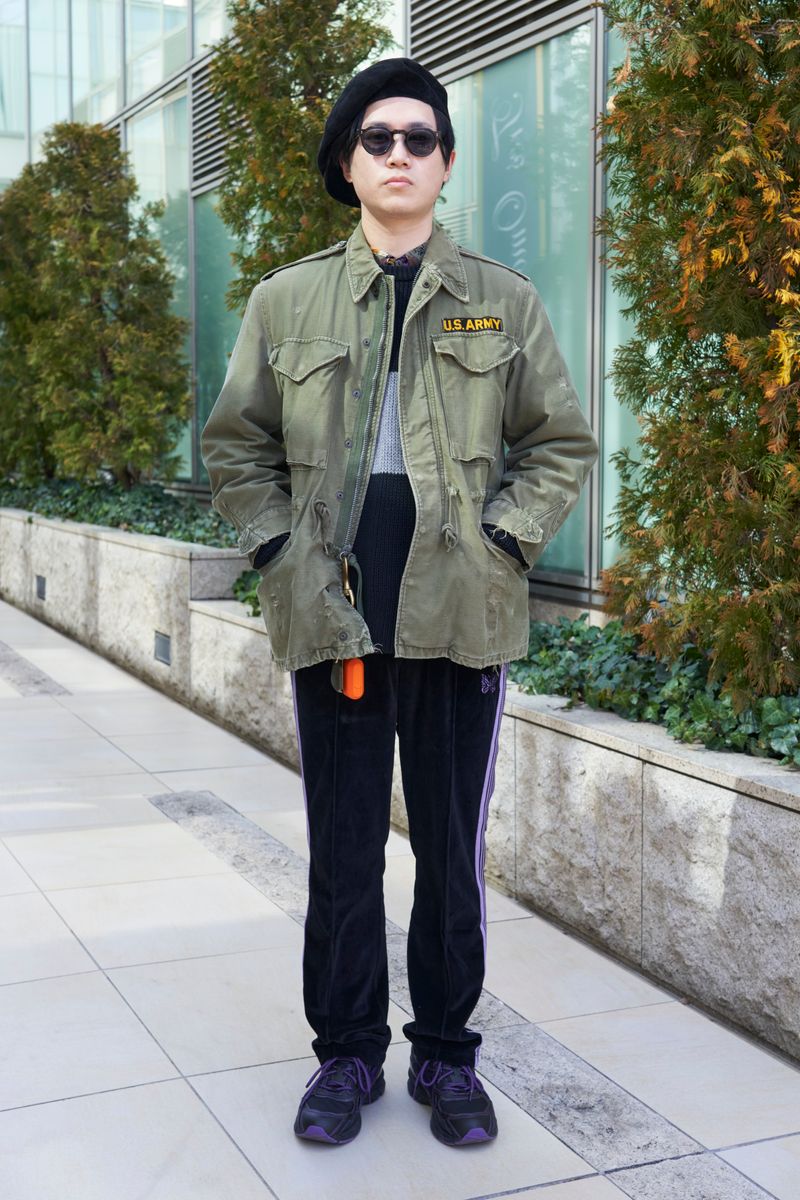 シューズとジャージのパープルこんにちは 石原 匠