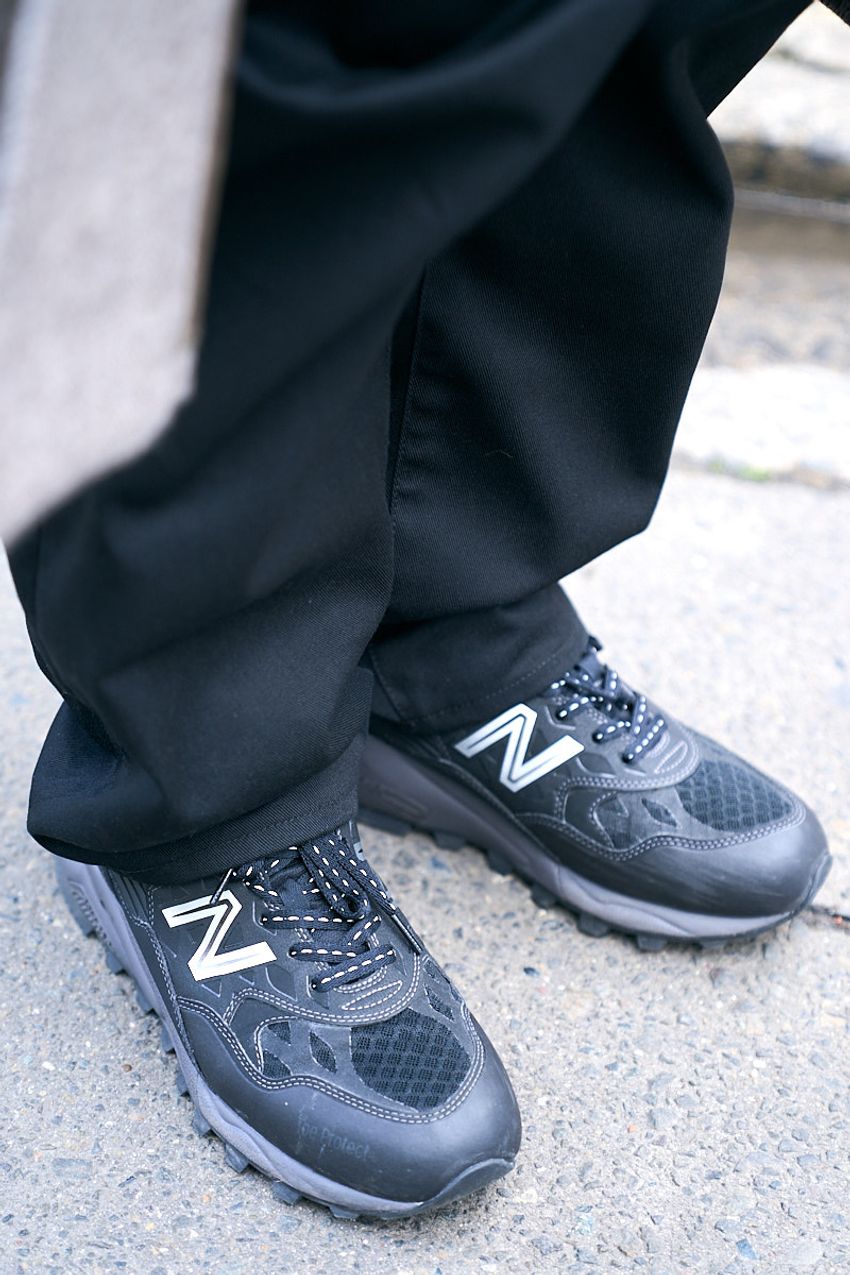 ロングコートの下、みんな何着てる？ お洒落上手3人の答えから導く、着こなし最適解 - 2枚目の画像