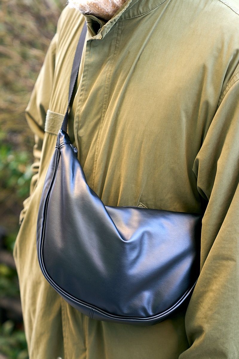 こっくりシルエットとグリーン使いがナイス 門脇博之 4枚目の写真