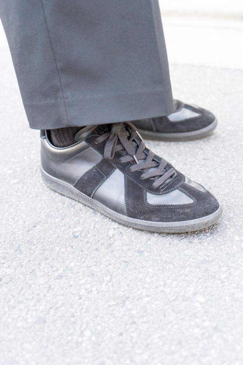 蛍光色トレーナーをプラスした春コーデ 新川陸斗 5枚目の写真