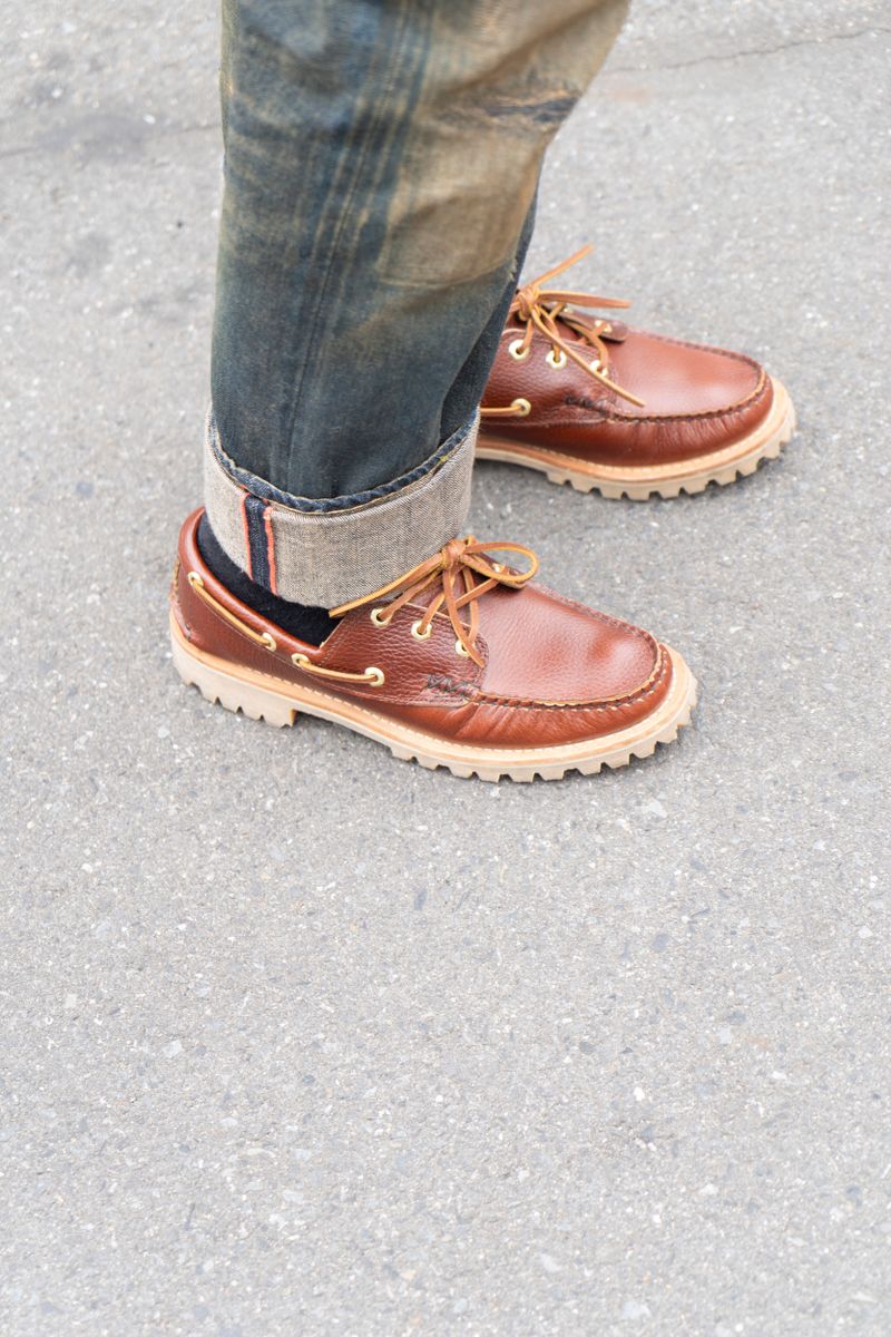 色とサイズをあえてズラすシャツのレイヤード Allen Liu 8枚目の写真