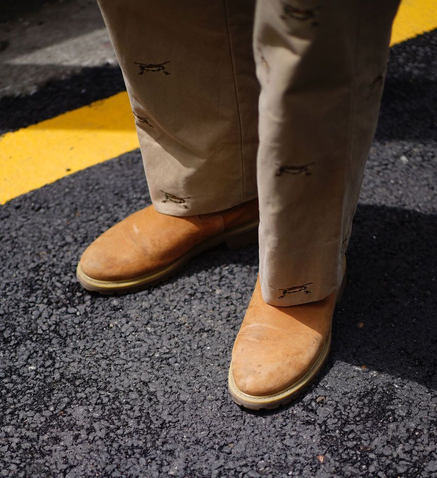 春の“革ジャン”スタイル3選！洒落者たちが選んだブランドと着こなしを街角スナップで - 6枚目の画像