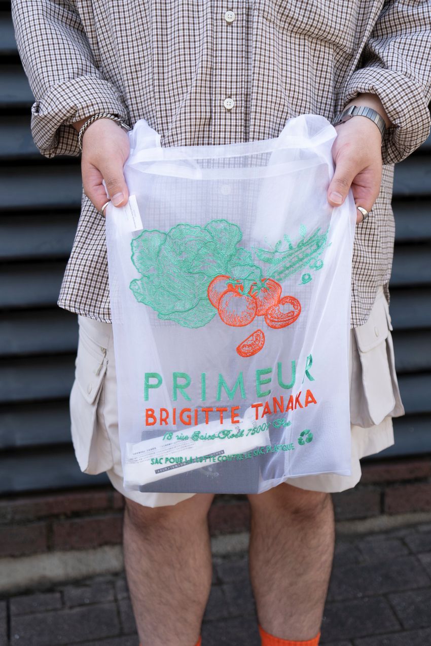 オールシーズン大活躍！  “スニーカー以上、革靴未満“の「クラークス」は、ショーツとも好相性 - 8枚目の画像