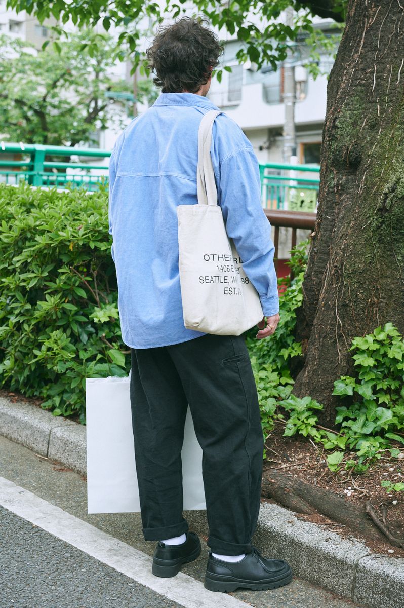 鮮やカラーと重めカラーのギャップを楽しむ Ben 2枚目の写真