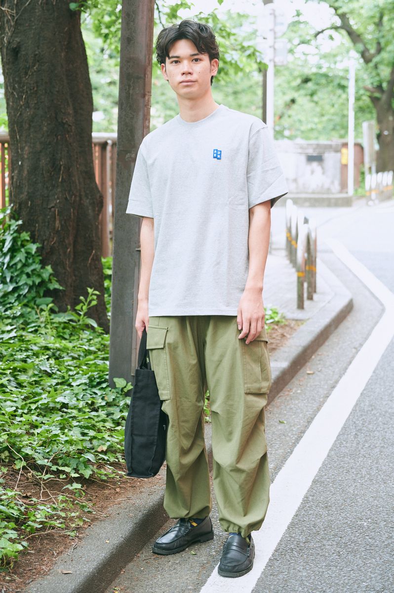 カーゴパンツ人気衰えず。靴選びで差別化を ヨシムラユウキ