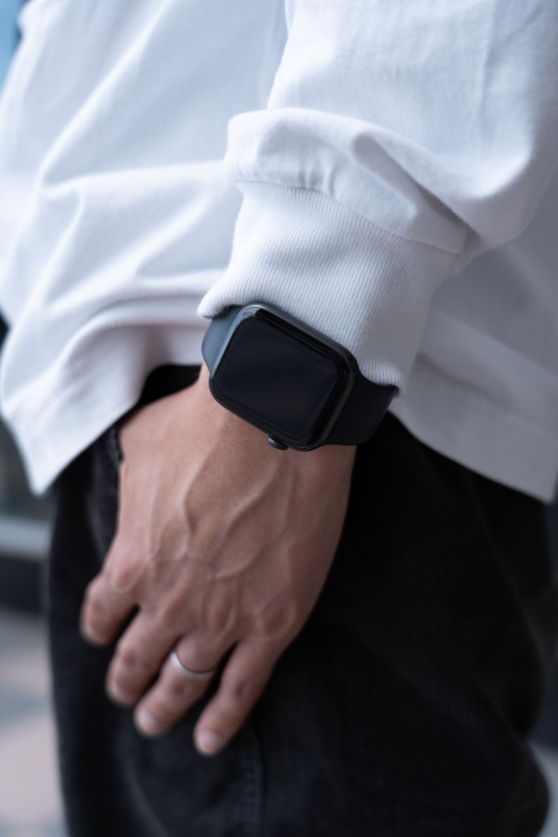 白のキャンバスに笑顔咲く。仲良し春コーデ 根本克俊 7枚目の写真