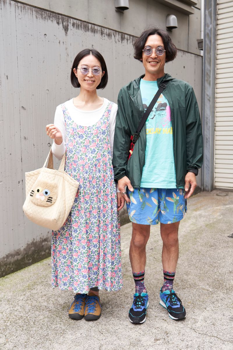 幸せ溢れるカラフルコーデ。ペアの眼鏡も◎ 吉田勇菜