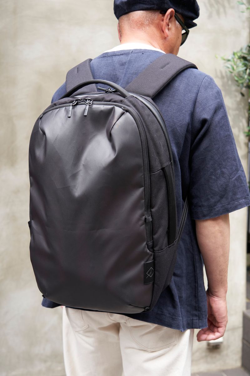 夫婦で色使いを揃えてペアルック“風”に オオシマモトヨシ 4枚目の写真