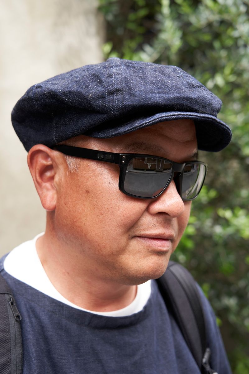 夫婦で色使いを揃えてペアルック“風”に オオシマモトヨシ 3枚目の写真