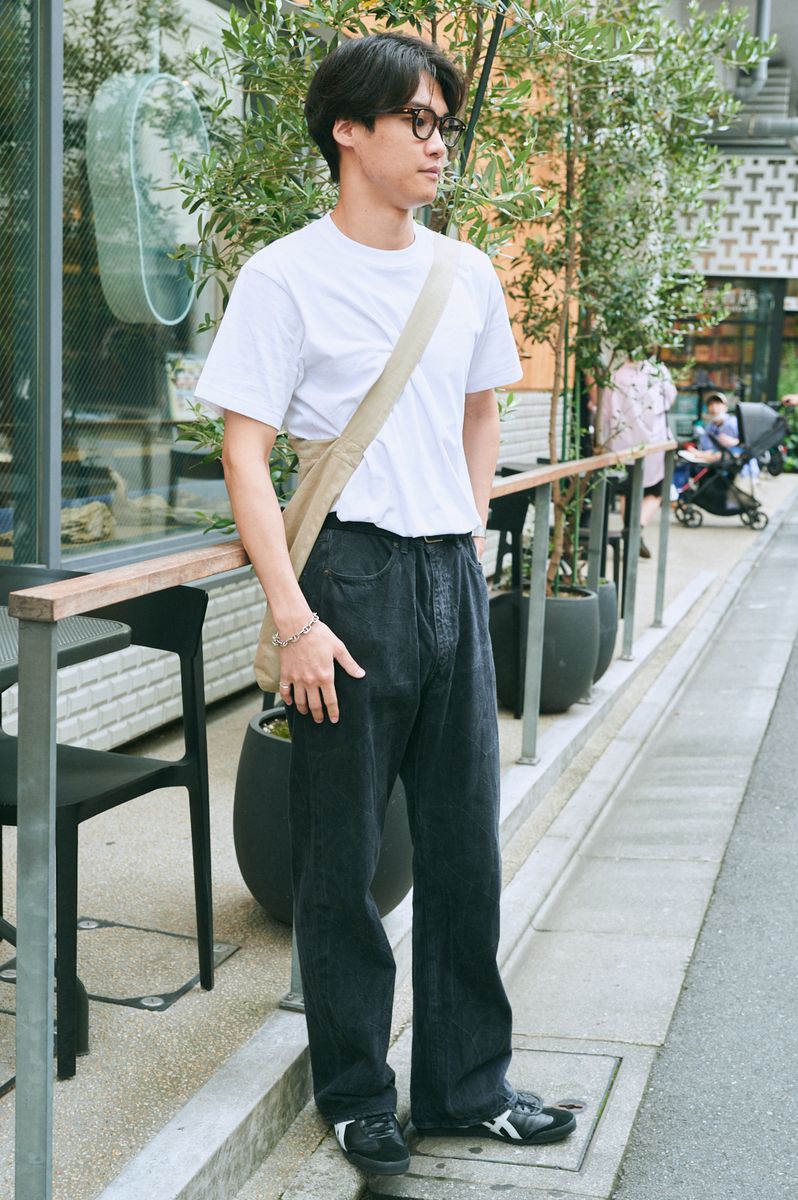 タックインで魅せるノームコアスタイル 西村 優