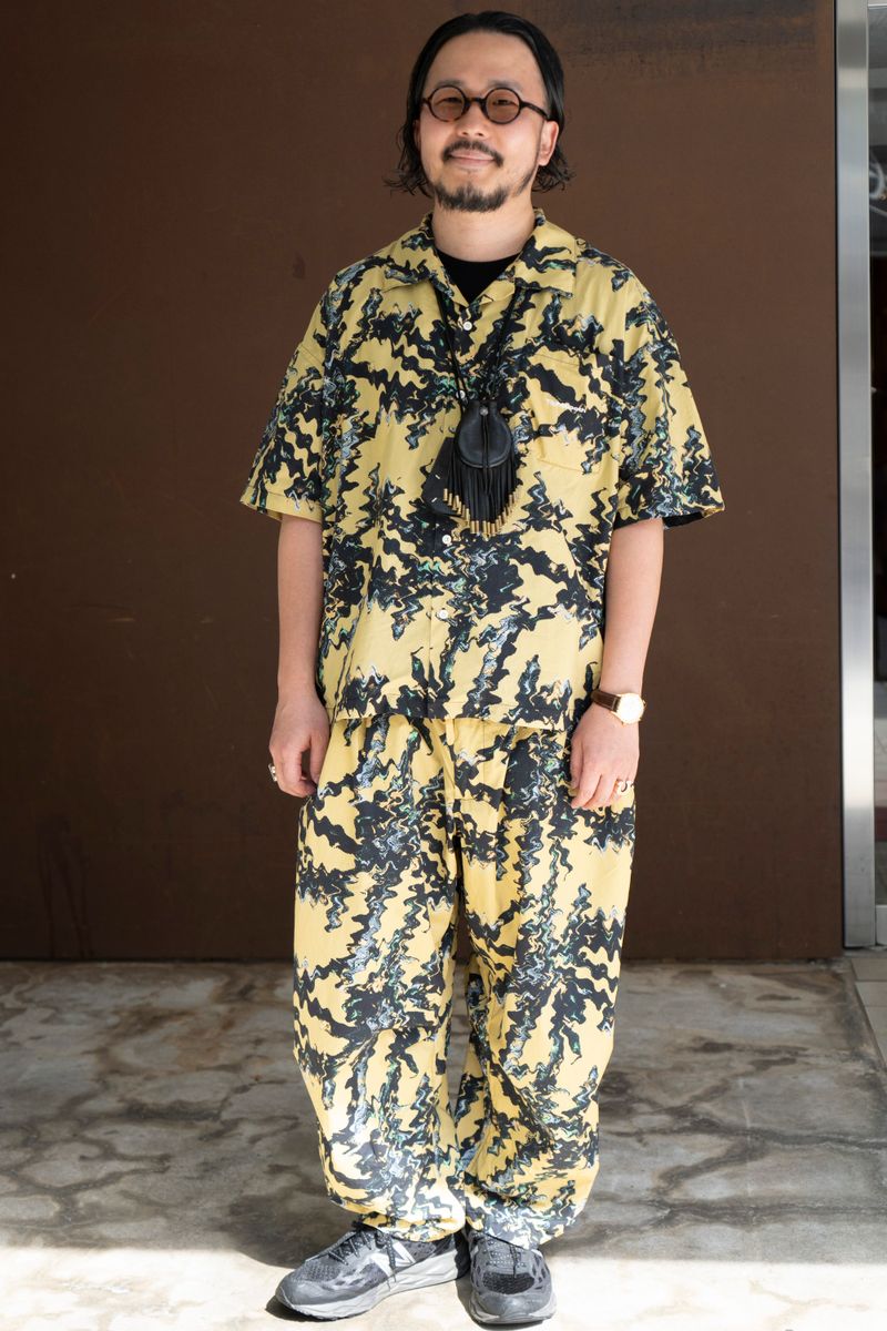 アシッド柄のセットアップが夏を呼ぶ 渡辺こうし