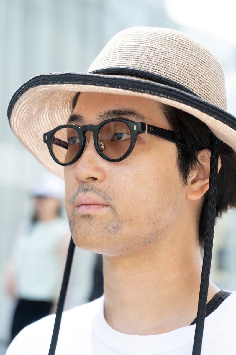 グラフィックTに麦わら帽子をハズしでON 照沼佑星 5枚目の写真