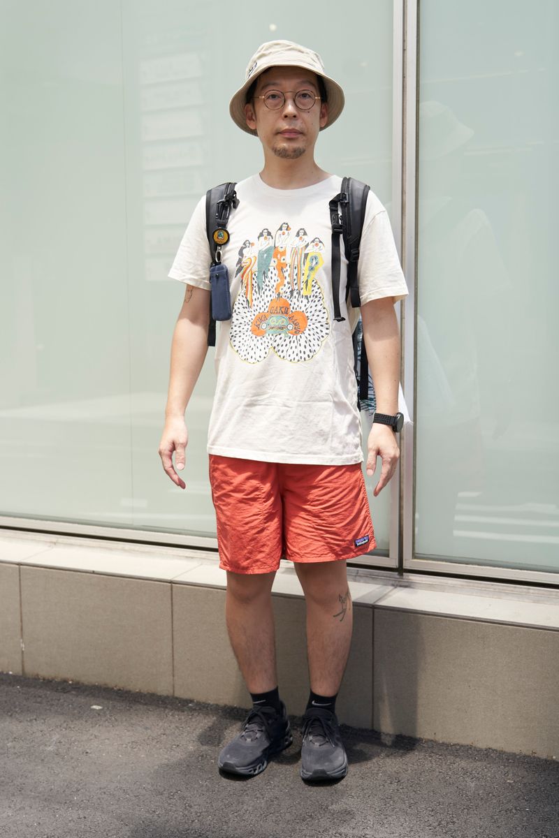 鮮やかショーパンでアクティブにライブ参戦 カワブチユウスケ