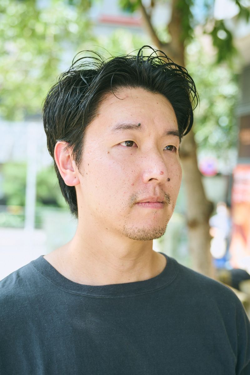 Tシャツにデニムが似合うオーシャンズ夫婦 髙橋健太 4枚目の写真