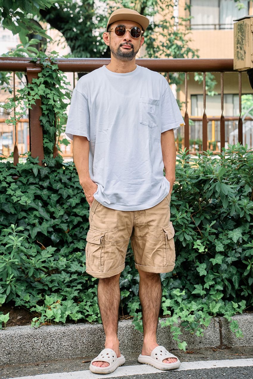 ナチュラルな“ベージュ系”コーデ3選。落ち着きをもたらす定番色を味方につけた街の洒落者たち - 6枚目の画像