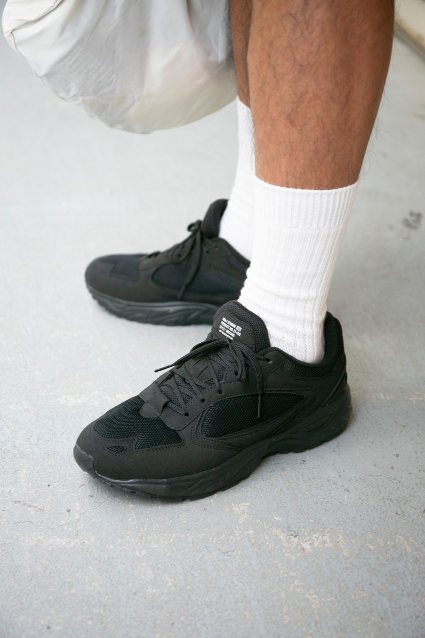 インナーの“白Tシャツ使い”が上手いレイヤード巧者3選！絶大なるニュアンス効果を解説 - 3枚目の画像