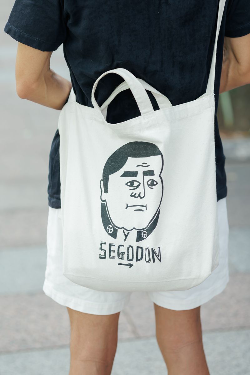 夏のショートパンツは白一択です 山本史暁 5枚目の写真