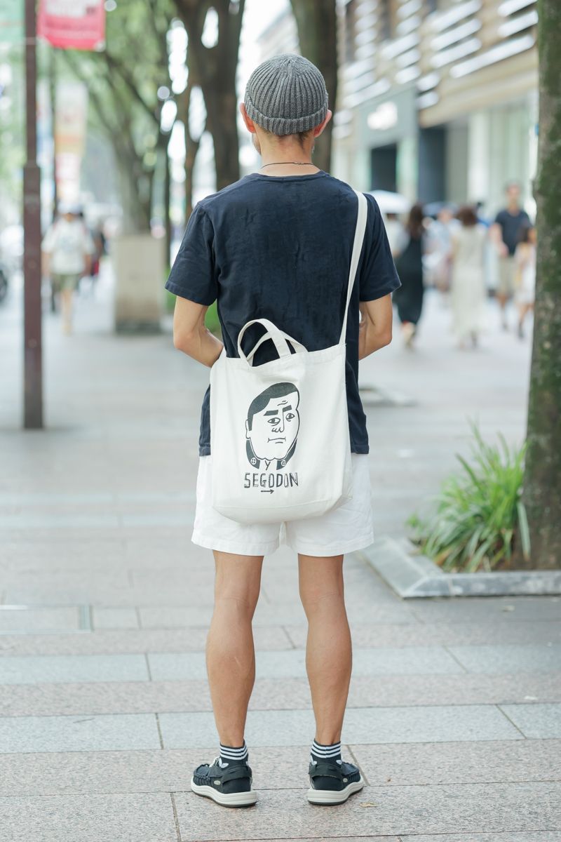 夏のショートパンツは白一択です 山本史暁 2枚目の写真