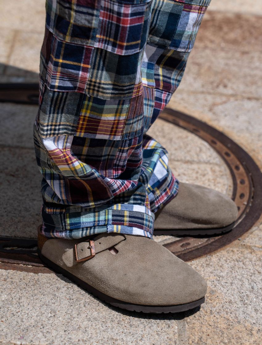 春の足元は「ビルケンシュトック」のボストンで！街の洒落者たち3人のコーデ術を公開 - 8枚目の画像