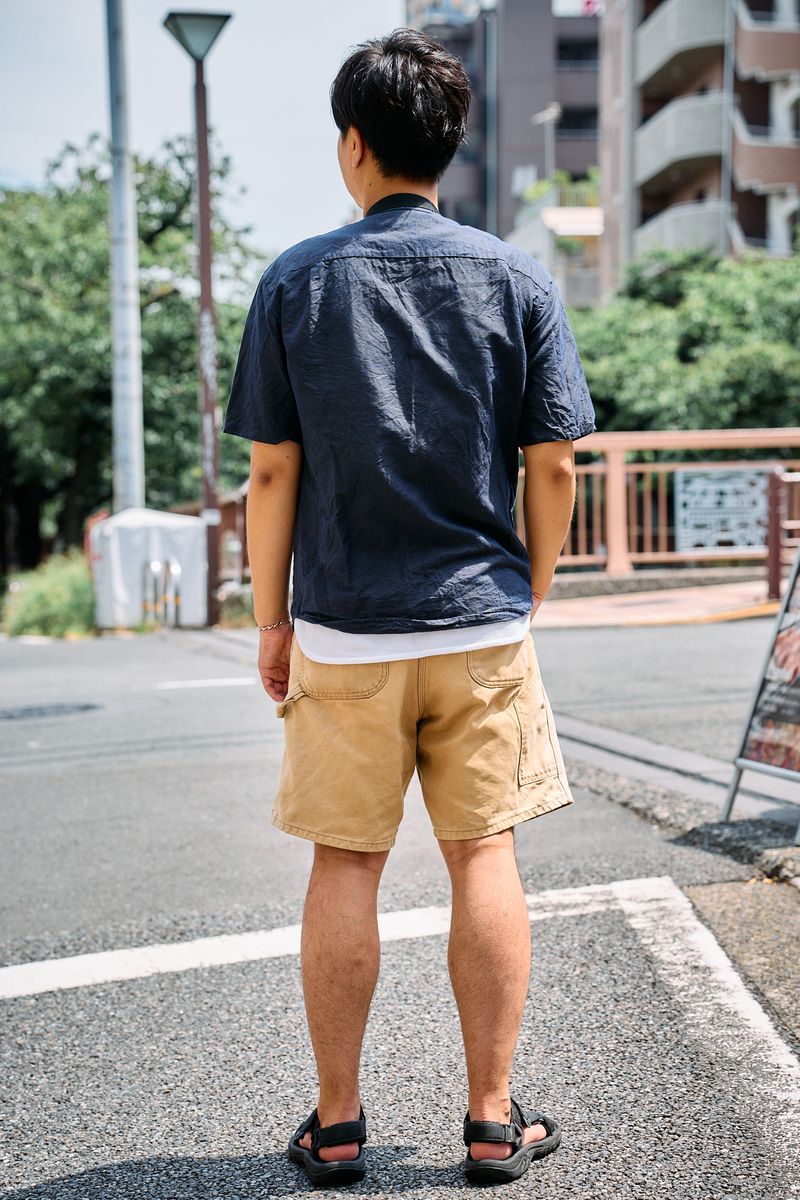 カジュアルシャツはボタンを全留めでクリーンに 迫田優太 2枚目の写真