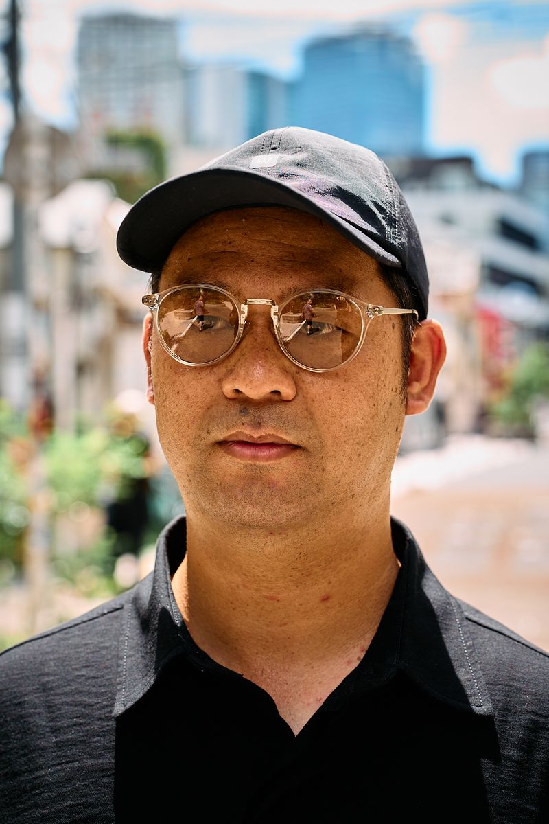 お気に入りの一足を引き立てるモノクロコーデ 篠崎健生 3枚目の写真